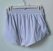 Load image into Gallery viewer, Lululemon Womens White Elastic Waist Activewear Athletic Shorts Size 6

