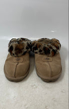 Load image into Gallery viewer, UGG Womens Coquette Brown Leopard Suede Sheepskin Trim Slip-On Slippers EUR 39
