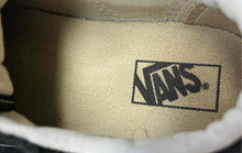 Load image into Gallery viewer, Vans Kids Off The Wall White Black Lace-Up Low Top Sneaker Shoes Size 2
