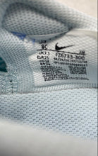 Load image into Gallery viewer, Nike Boys Giannis Immortality 4 FZ6733-300 Green Blue Sneakers Shoes Size 8C
