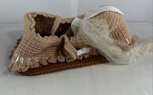 Load image into Gallery viewer, Beige Crochet Hooded Decorative Bow Moses Baby Carrying Basket
