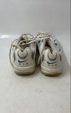 Load image into Gallery viewer, Nike Womens White Green Leather Lace-Up Low Top Sneaker Shoes Size 9
