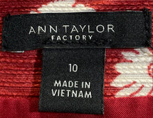 Load image into Gallery viewer, Ann Taylor Womens Red Floral Print Flat Front Back Zip Mini Skirt Size 10
