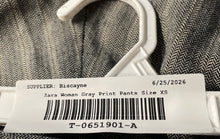 Load image into Gallery viewer, Zara Womens Gray Herringbone Print Slash Pocket Wide-Leg Dress Pants Size XS
