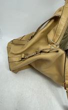 Load image into Gallery viewer, Ora Delphine Womens Beige Leather Outer Pocket Double Handle Satchel Purse
