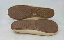 Load image into Gallery viewer, Lucky Brand Womens Beige Round Toe Slip-On Flats loafers Shoes Size 11
