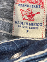 Load image into Gallery viewer, True Religion Kids Dark Blue Medium Wash Denim Straight Leg Jeans Size 7
