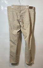 Load image into Gallery viewer, Peter Millar Mens Beige 5 Pockets Design Flat Front Straight Leg Chino Pants 40
