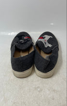 Load image into Gallery viewer, Karl Lagerfeld Womens Gray Slip-On Low Top Closed Toe Sneaker Shoes Size 8
