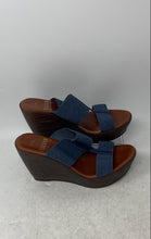 Load image into Gallery viewer, Italian Shoemakers Womens Brown Blue Slip-On Platform Sandals Size 7 1/2
