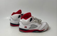 Load image into Gallery viewer, Nike Boys Air Jordan 5 HQ7979-101 White Red Lace-Up Mid Top Sneakers Shoes Sz 2Y
