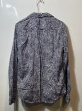 Load image into Gallery viewer, Guess Womens Blue White Printed Long Sleeve Button-Up Shirt Size Small
