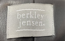 Load image into Gallery viewer, Berkley Jensen Womens Black Faux Leather Skinny Leg Ankle Pants Size S With Tag
