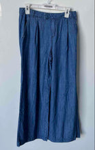 Load image into Gallery viewer, Zara Womens Blue Pleated Front Slash Pockets Belt Loops Wide-Leg Jeans Size 4
