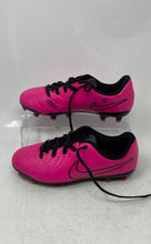 Load image into Gallery viewer, Nike Girls Tiempo Legend 10 Club DV4352-600 Pink Lace-Up Soccer Cleats Size 1.5Y
