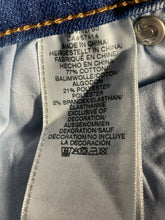 Load image into Gallery viewer, True Religion Womens Blue Light Wash Jennie Curvy Mid Rise Skinny Jeans Size 27

