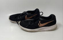 Load image into Gallery viewer, Nike Mens Tanjun Black White Round Toe Low Top Lace-Up Running Shoes Size 9.5
