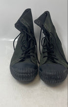 Load image into Gallery viewer, Converse Unisex Chuck Taylor All Star 117232 Black Running Shoes Size M10.5 W12
