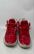 Load image into Gallery viewer, Nike Kids Air Jordan Max Aura 4 White Red Lace-Up Basketball Shoes Size 6Y
