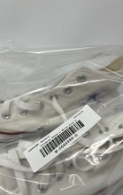 Load image into Gallery viewer, Converse Unisex Chuck Taylor All Star M7650 White Sneaker Shoes Size M6 W8

