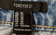 Load image into Gallery viewer, Forever 21 Womens Blue Denim Distressed Cuffed Stretch Boyfriend Shorts Size 27
