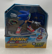 Load image into Gallery viewer, NKOK Sonic Free Rider Sonic The Hedgehog 27MHz RC Radio Control Skateboard
