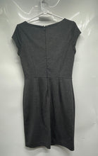 Load image into Gallery viewer, Banana Republic Womens Gray Heather Short Sleeve Back Zip Sheath Dress Size 4
