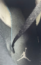 Load image into Gallery viewer, Nike Boys Air Jordan 1 Mid 554725-190 White Black Basketball Shoes Size 6Y
