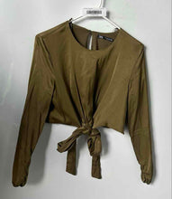 Load image into Gallery viewer, Zara Womens Green Round Toe Long Sleeve Tie-Front Cropped Blouse Top Size M
