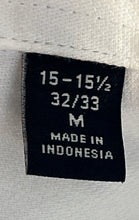 Load image into Gallery viewer, Tommy Hilfiger Mens White Long Sleeve Spread Collar Slim Fit Dress Shirt Size M
