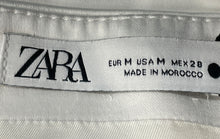 Load image into Gallery viewer, Zara Womens White Pockets Side Zip Short Length Mini Skirt Size Medium
