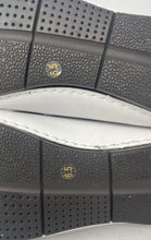 Load image into Gallery viewer, Scans Mens White Moc Toe Slip-On Horsebit Driving Loafer Shoes Size 6.5
