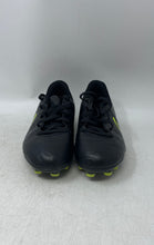 Load image into Gallery viewer, Nike Kids Tiempo Legend 10 DV4352-001 Black Green Soccer Cleats Size 4.5Y
