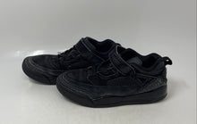 Load image into Gallery viewer, Nike Kids Air Jordan Spizike Low Black Low Top Hook &amp; Loop Sneaker Shoes Size 3Y
