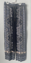 Load image into Gallery viewer, Cynthia Rowley Womens Multicolor Printed Straight Leg Palazzo Pants Size Small
