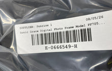 Load image into Gallery viewer, Sonicgrace PF705 Black 7-Inch Portable Widescreen Digital Photo Frame Untested
