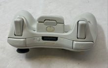 Load image into Gallery viewer, Microsoft Xbox 360 White Bluetooth Wireless Video Game Controller Untested
