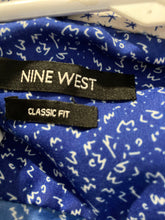 Load image into Gallery viewer, Nine West Mens Blue White Printed Classic Fit Dress Shirt Size M 15-15.5 34/35
