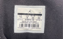 Load image into Gallery viewer, Authentic Nike Boys Air Jordan 13 Retro White Black Gray Sneaker Shoes Size 7Y
