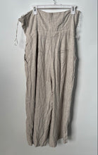 Load image into Gallery viewer, Zara Womens Gray Sleeveless Collarless Button Front One-Piece Jumpsuit Size L
