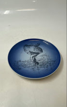 Load image into Gallery viewer, Bing &amp; Grondahl Copenhagen The Little Mermaid Porcelain Collector Plate
