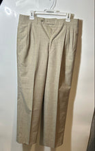 Load image into Gallery viewer, Mens Light Khaki Pleated Front Slash Pocket Straight Leg Dress Pants No Size
