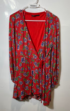 Load image into Gallery viewer, Zara Womens Red Floral Print Long Sleeve V-Neck One-Piece Romper Size M
