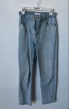 Load image into Gallery viewer, Zara Womens Blue Denim Light Wash Stretch Pockets Straight Leg Jeans Size 4
