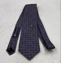 Load image into Gallery viewer, Burberrys Mens Blue Printed Silk Adjustable Keeper Loop Designer Tie

