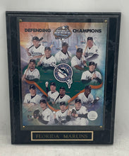 Load image into Gallery viewer, World Series 2004 Defending Champions Florida Marlins Team Framed Print
