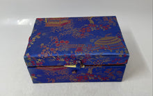 Load image into Gallery viewer, Antique Yi Lin Arts &amp; Treasures Green Celadon Inkstone Water Dropper Boat W/ Box
