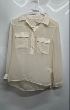 Load image into Gallery viewer, Gap Womens Beige Sheer Long Sleeve Spread Collar Pockets Blouse Top Size XS
