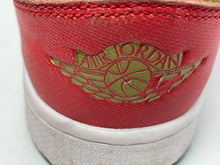 Load image into Gallery viewer, Authentic Nike Kids Air Jordan 1 Low Red Navy Blue Sneaker Shoes 6.5Y Damaged
