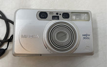 Load image into Gallery viewer, Minolta Vectis 300L Built-In Flash Point &amp; Shoot 35mm Film Camera Untested
